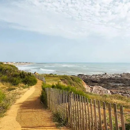 Prázdninový dům Maison Pour 5, Proche Plage, Piscine Commune Saint-Hilaire-de-Riez