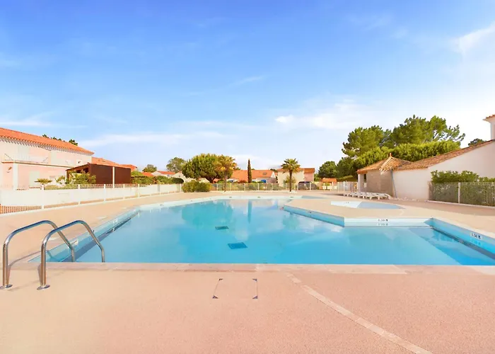 Prázdninový dům Maison Pour 5, Proche Plage, Piscine Commune Saint-Hilaire-de-Riez