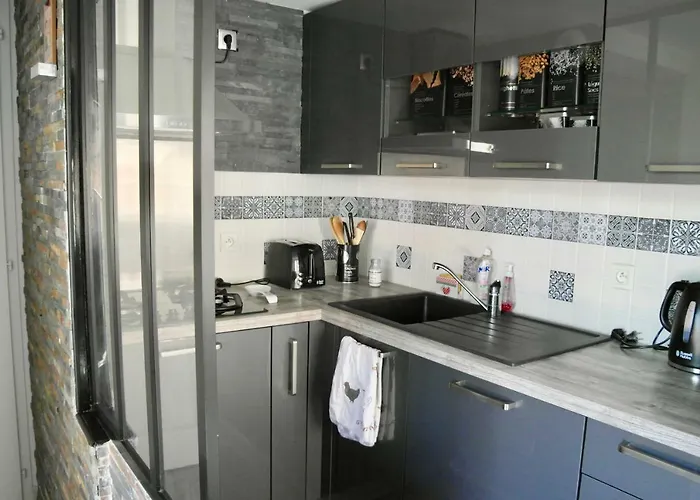 Maison Pour 5, Proche Plage, Piscine Commune *