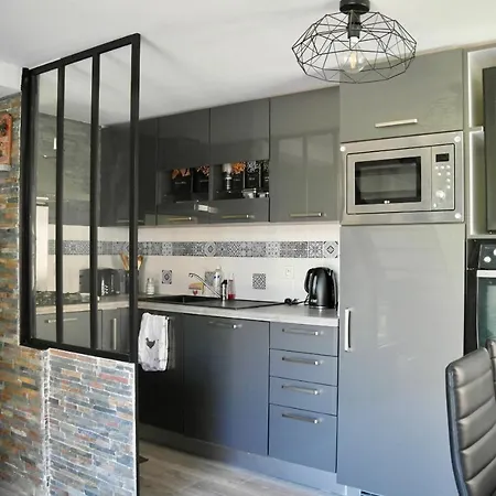 Maison Pour 5, Proche Plage, Piscine Commune Ferienhaus