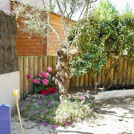 Σπίτι διακοπών Maison Pour 5, Proche Plage, Piscine Commune Saint-Hilaire-de-Riez