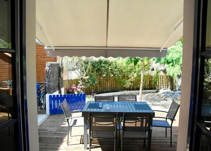 Holiday home Maison Pour 5, Proche Plage, Piscine Commune Saint-Hilaire-de-Riez