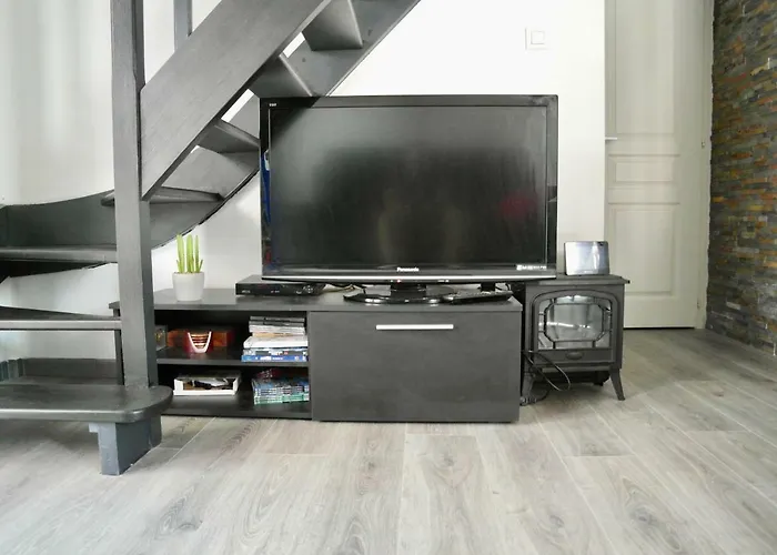 Holiday home Maison Pour 5, Proche Plage, Piscine Commune